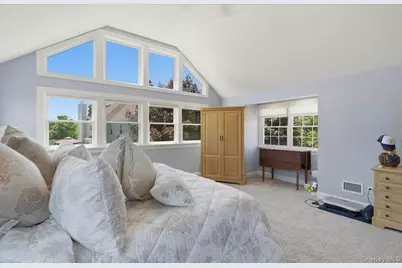 2 Mercedes Court, Patchogue, NY 11772 - Photo 22