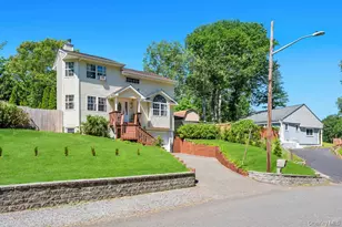 14 Cherry Rd, Rocky Point, NY 11778 - Photo 8