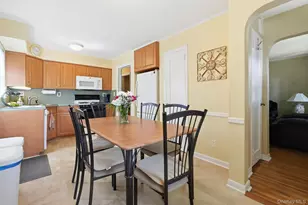 246-16 86th Rd, Bellerose, NY 11426 - Photo 4