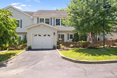 241 Catherine Street #241, Buchanan, NY 10511 - Photo 2