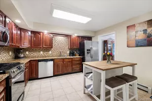 241 Catherine St, Buchanan, NY 10511 - Photo 20