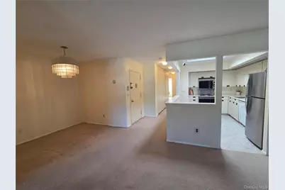 12-29 Diane Place #195 U, Bayside, NY 11360 - Photo 8