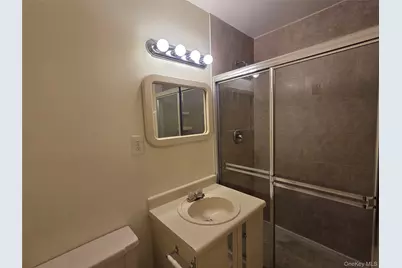 12-29 Diane Place #195 U, Bayside, NY 11360 - Photo 16