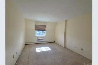 12-29 Diane Place #195 U, Bayside, NY 11360 - Photo 14