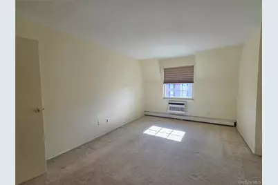 12-29 Diane Place #195 U, Bayside, NY 11360 - Photo 18