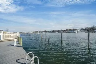 263 River Ave, Patchogue, NY 11772 - Photo 4