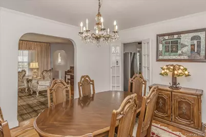98 Arkansas Drive, Valley Stream, NY 11580 - Photo 6