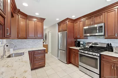 10 Pheasant Trail, Coram, NY 11727 - Photo 12