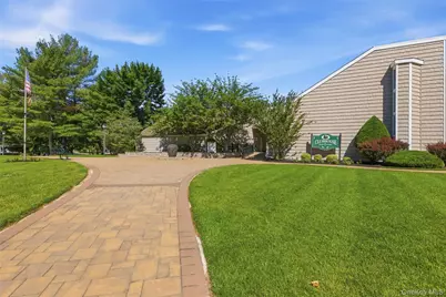 10 Pheasant Trail, Coram, NY 11727 - Photo 26