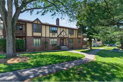 425 Sierra Vista Lane, Valley Cottage, NY 10989 - Photo 4