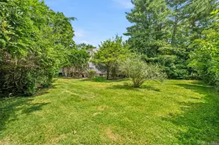 133 Westlake Dr, Valhalla, NY 10595 - Photo 40