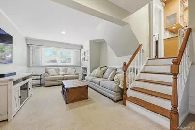 33 Pell Terrace, Garden City, NY 11530 - Photo 24