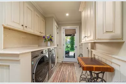 2300 Glenn Road, Southold, NY 11971 - Photo 18