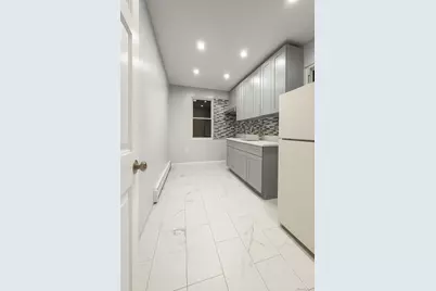 557 Van Nest Avenue #2, Bronx, NY 10460 - Photo 4