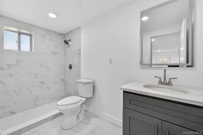 370 Chelsea Avenue, West Babylon, NY 11704 - Photo 30
