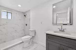 370 Chelsea Ave, West Babylon, NY 11704 - Photo 30