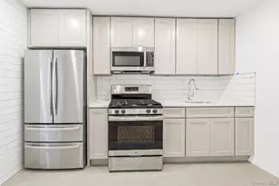 389 Jerome St, Brooklyn, NY 11207 - Photo 8