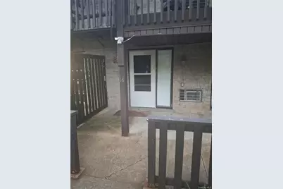 2 Secora Rd #C18, Spring Valley, NY 10952 - Photo 2