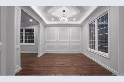 1630 Salem Road, Valley Stream, NY 11580 - Photo 8