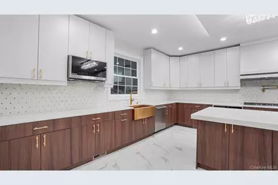 1630 Salem Road, Valley Stream, NY 11580 - Photo 14