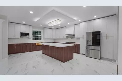 1630 Salem Road, Valley Stream, NY 11580 - Photo 12