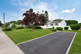 119 Stuyvesant Dr, Port Jefferson Station, NY 11776 - Photo 28