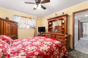 119 Stuyvesant Dr, Port Jefferson Station, NY 11776 - Photo 12