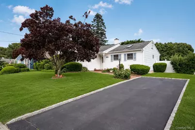119 Stuyvesant Drive, Port Jefferson Station, NY 11776 - Photo 2