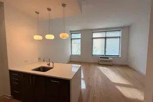 21-45 44th Dr, Long Island City, NY 11101 - Photo 4