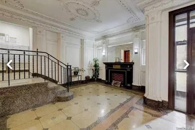 111-45 76th Drive #F2, Forest Hills, NY 11375 - Photo 2