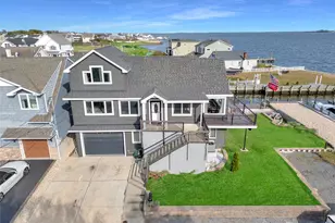 998 Pacific St, Lindenhurst, NY 11757 - Photo 26