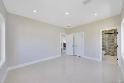 62 Haymaker Lane, Levittown, NY 11756 - Photo 22