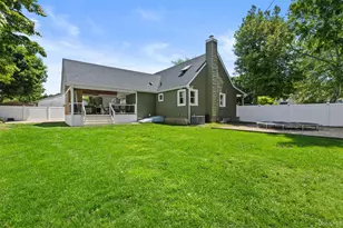 1 Aspen Ave, Greenlawn, NY 11740 - Photo 30