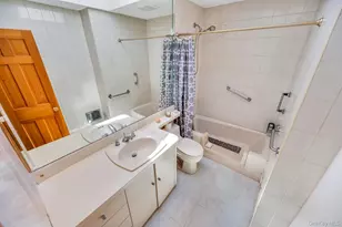 256 W 4th St, Deer Park, NY 11729 - Photo 28