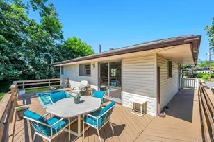 256 W 4th St, Deer Park, NY 11729 - Photo 38