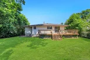 256 W 4th St, Deer Park, NY 11729 - Photo 34