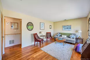 256 W 4th St, Deer Park, NY 11729 - Photo 10
