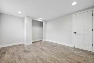 10223 164th Dr, Howard Beach, NY 11414 - Photo 20