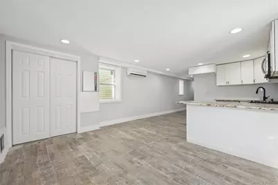 10223 164th Drive, Howard Beach, NY 11414 - Photo 6