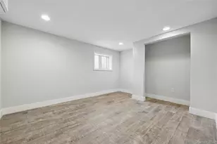 10223 164th Dr, Howard Beach, NY 11414 - Photo 22