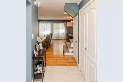 1505 Chelsea Cove S, Hopewell Junction, NY 12533 - Photo 10