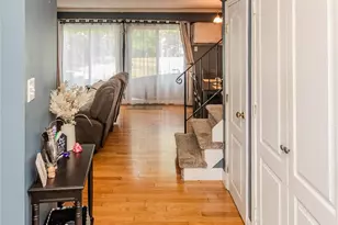 1505 Chelsea Cove S, Hopewell Junction, NY 12533 - Photo 10