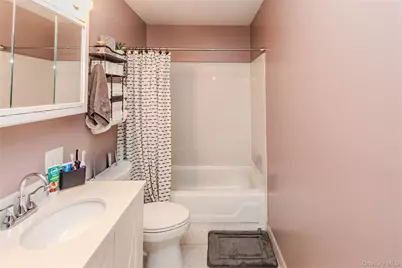 1505 Chelsea Cove S, Hopewell Junction, NY 12533 - Photo 16