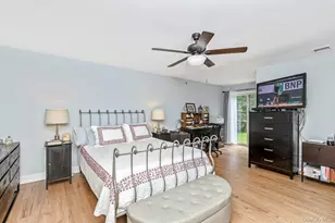 19 Groveland Ave, East Quogue, NY 11942 - Photo 28