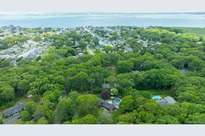 19 Groveland Avenue, East Quogue, NY 11942 - Photo 38