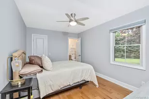 19 Groveland Ave, East Quogue, NY 11942 - Photo 24