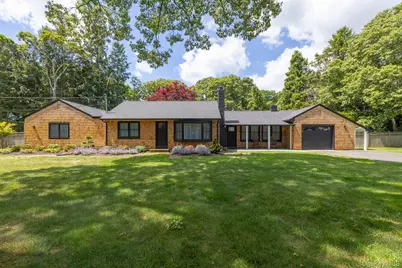 19 Groveland Avenue, East Quogue, NY 11942 - Photo 4