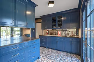 47 Whistler Rd, Manhasset, NY 11030 - Photo 14