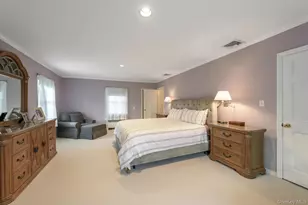 47 Whistler Rd, Manhasset, NY 11030 - Photo 16