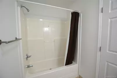 1661 Old Country Road #516, Riverhead, NY 11901 - Photo 14